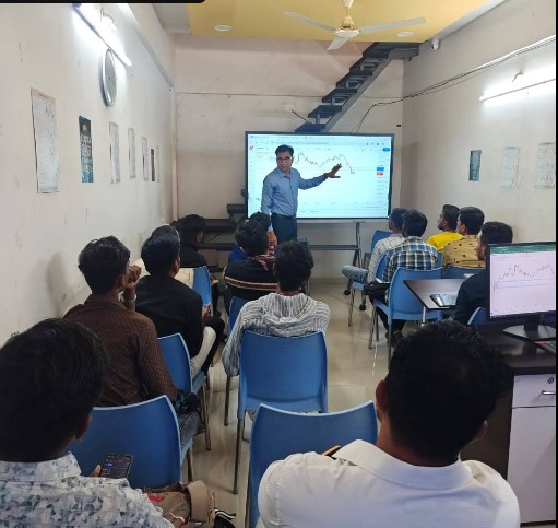 Trading strategy class